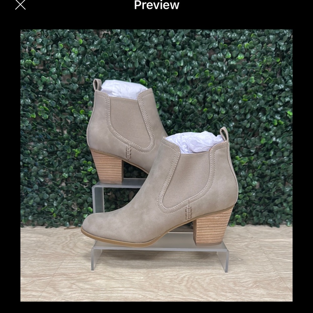 MIA Leona Heeled Bootie - W8.5